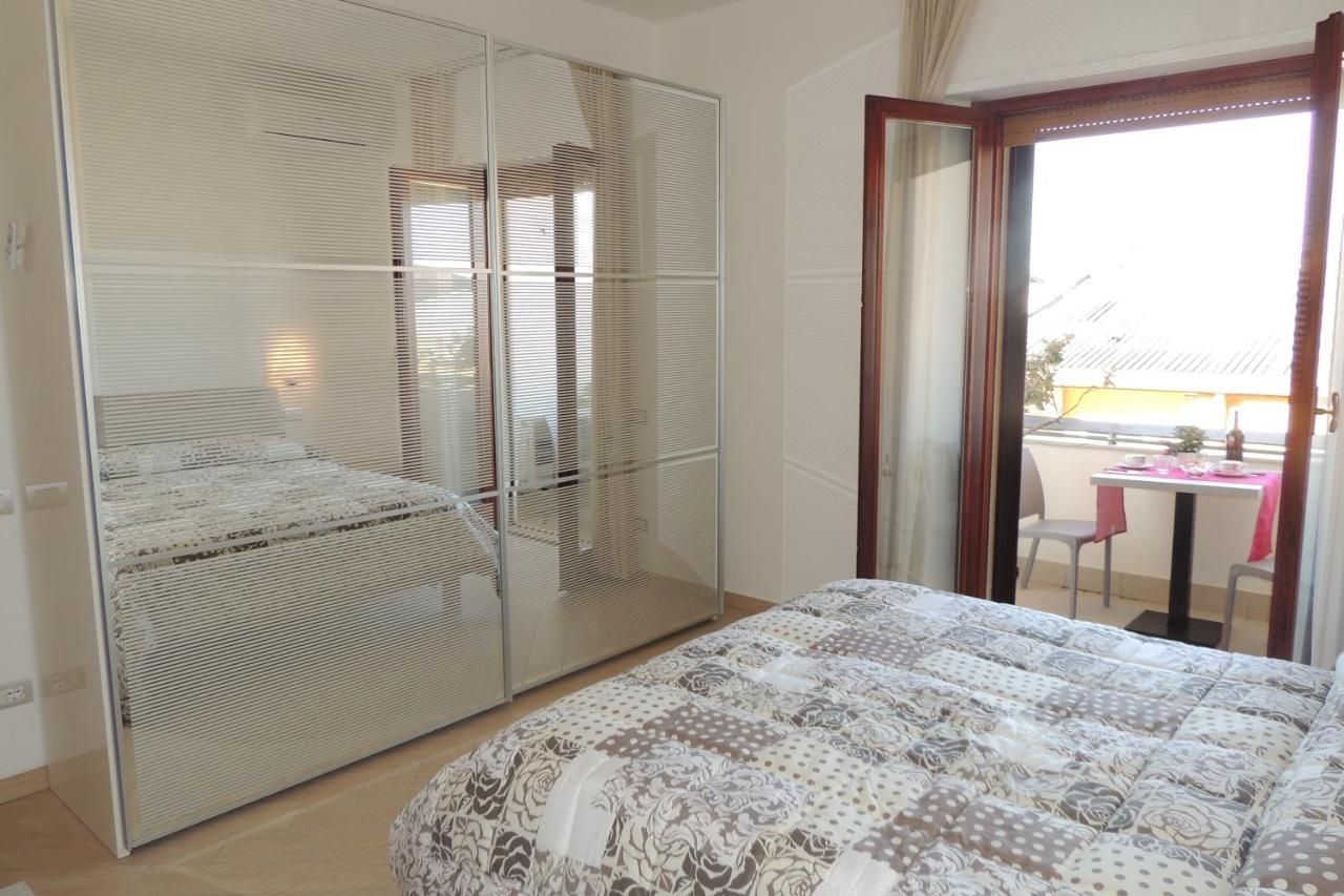 La Terrazza Bed & Breakfast Oristano Exterior photo